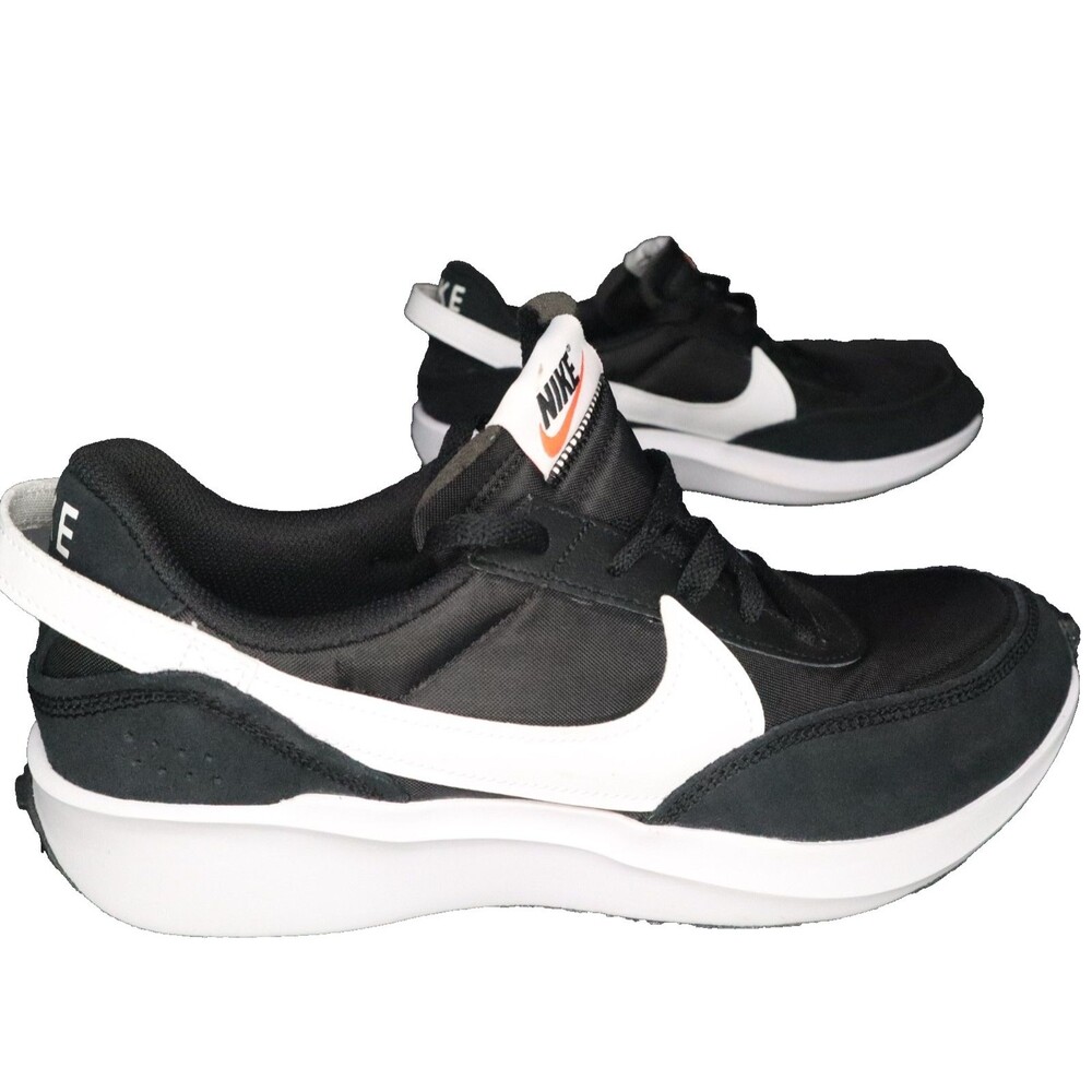 Nike Waffle Debut Men's Sneaker Shoe Black/White Size 11
